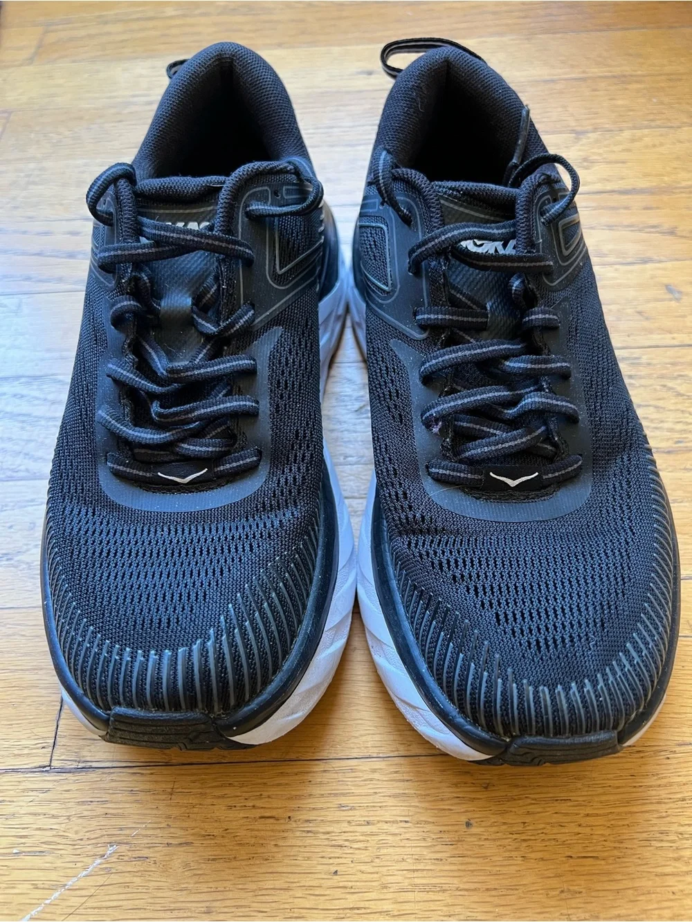 Hoka Bondi